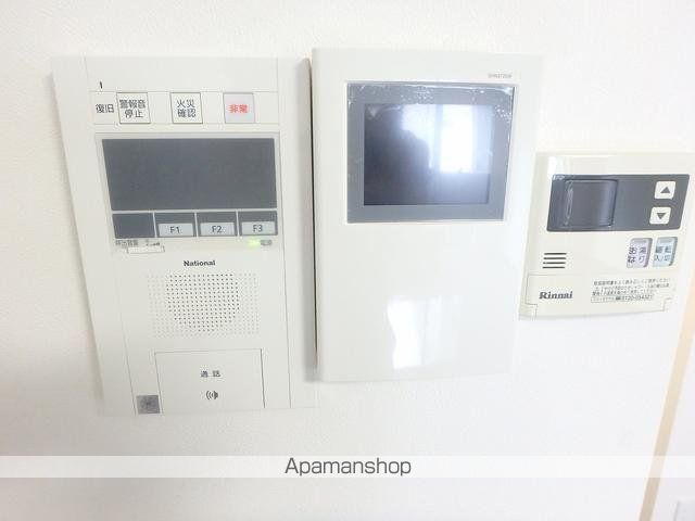 SIDE ONEの内装写真