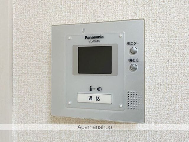グリーンコート貝塚3号館の内装写真