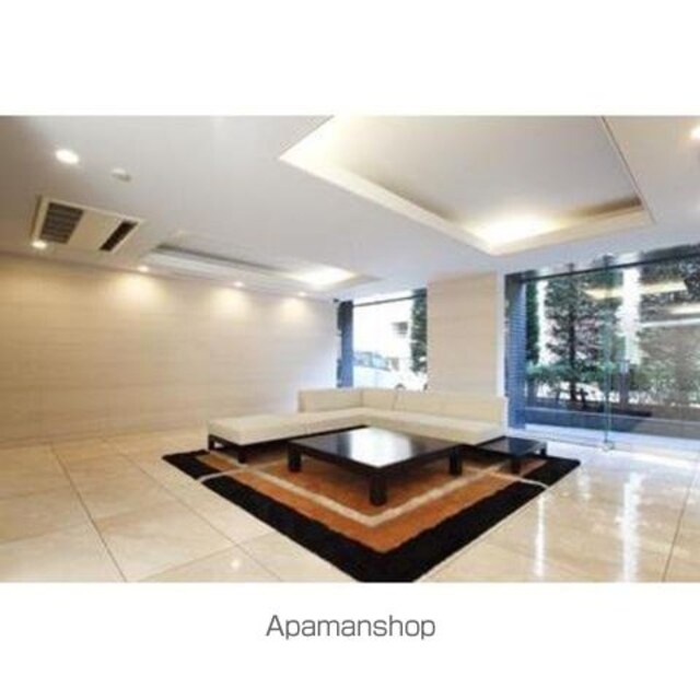 Ｃｒｅａｒｅ麹町[1R/40.04m2]の共用部3