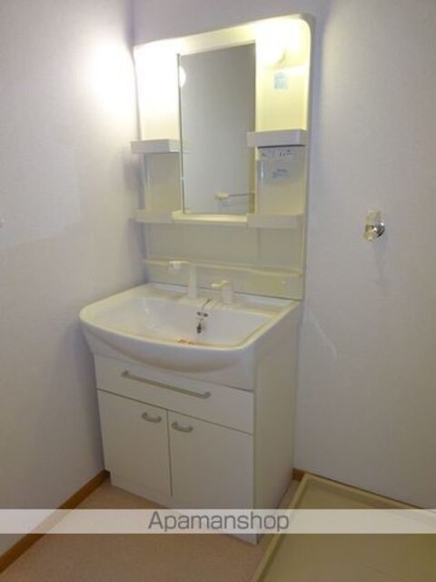 和歌山県和歌山市紀三井寺[3LDK/70.57m2]の洗面所