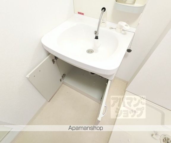 ヴァンヴェルデ西京極の内装写真
