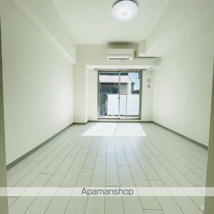 ａｘｉｓ　ｓａｋｕｒａ[1K/27m2]のリビング・居間