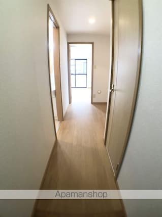 ヴィル　クラージュ[1K/27.4m2]の玄関