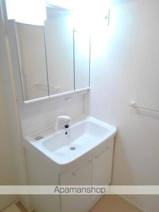 香川県丸亀市土器町西３丁目[1LDK/50.03m2]の洗面所