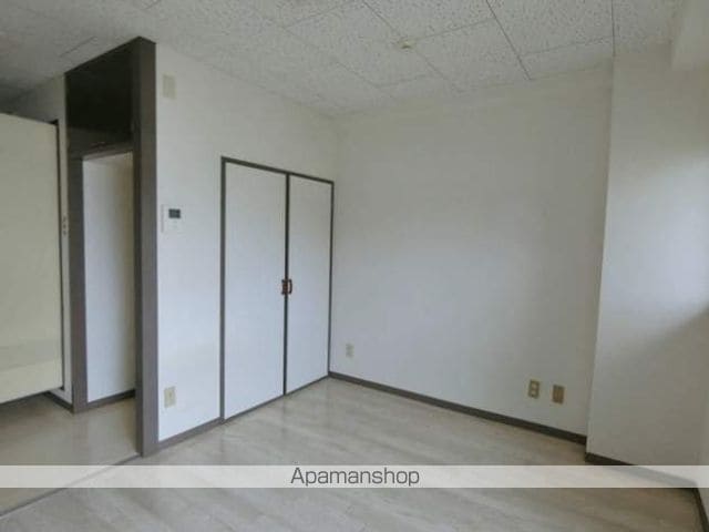 ラークマンションの内装写真