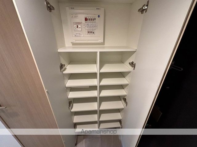 COMFORIA江坂江の木町Qの内装写真