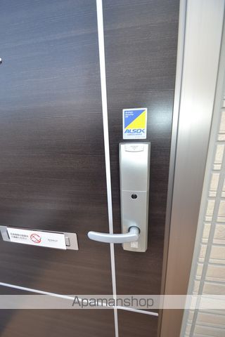 CF Bの玄関写真