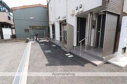 東京都青梅市河辺町９丁目[1K/25.37m2]のエントランス