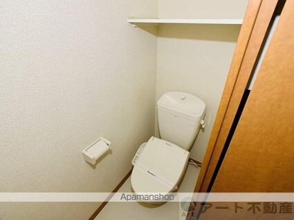 レオパレスグランドカメリアⅥ[1K/23.18m2]のトイレ