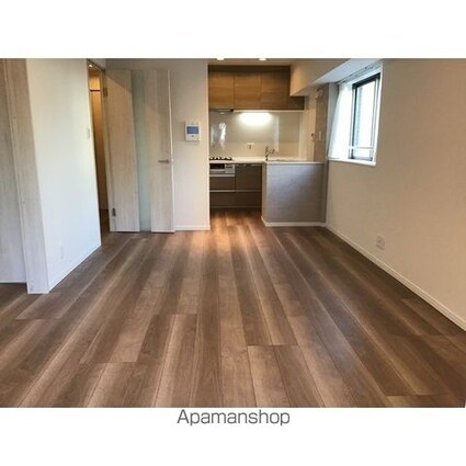 エクセルシオール新宿[1LDK/41.42m2]のリビング・居間2