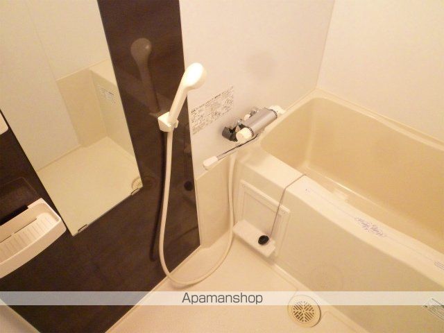 リュクス元町の内装写真