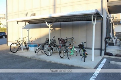 イースト１６Ａ・Ｂ・Ｃ棟[2DK/42.11m2]の共用部1