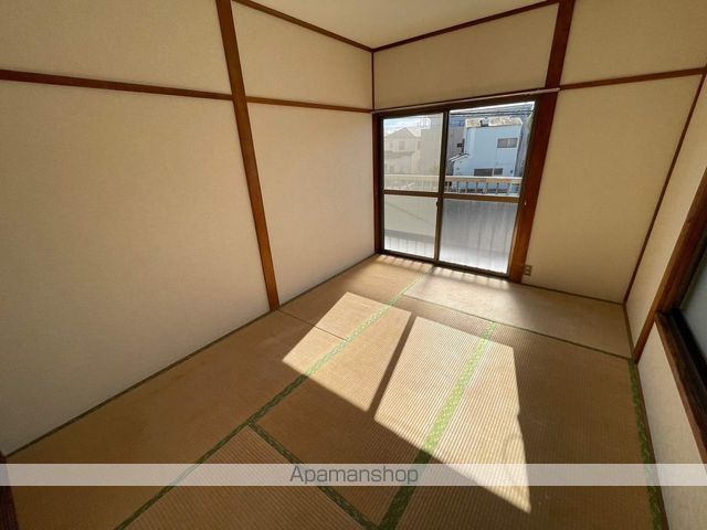 小田急電鉄江ノ島線 長後駅 徒歩9分 2階建 築40年の内装写真