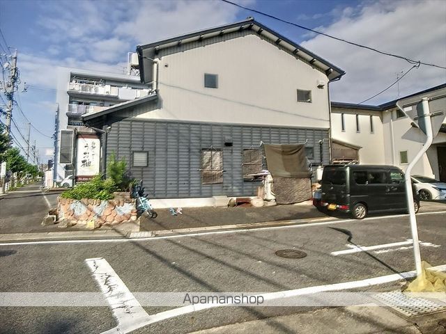 東上重原店舗2階の外観写真