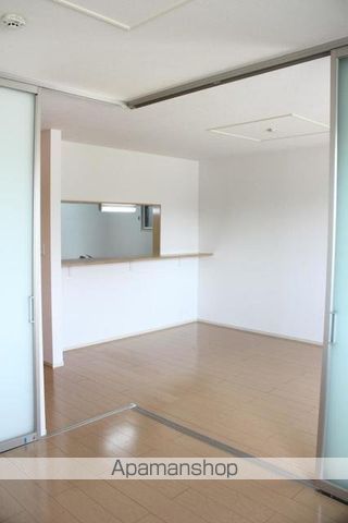 ピュアストリーム Aの内装写真