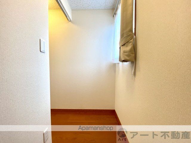 レオパレス中学校前の内装写真