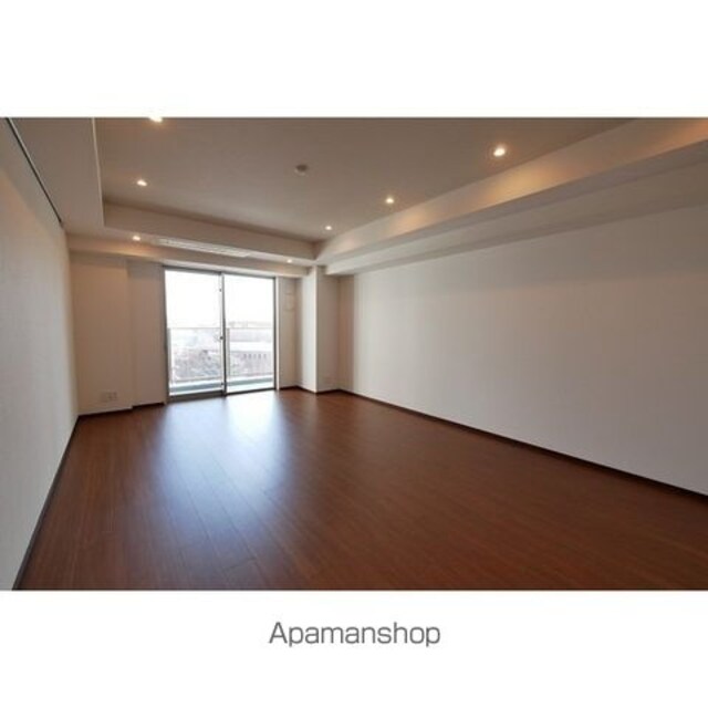 コンフォリア新宿イーストサイドタワー[1R/41.23m2]のリビング・居間1