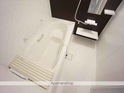 プリマ上士幌Ｃ棟[2LDK/75.4m2]のバス