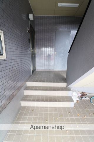 プレアール福田の玄関写真