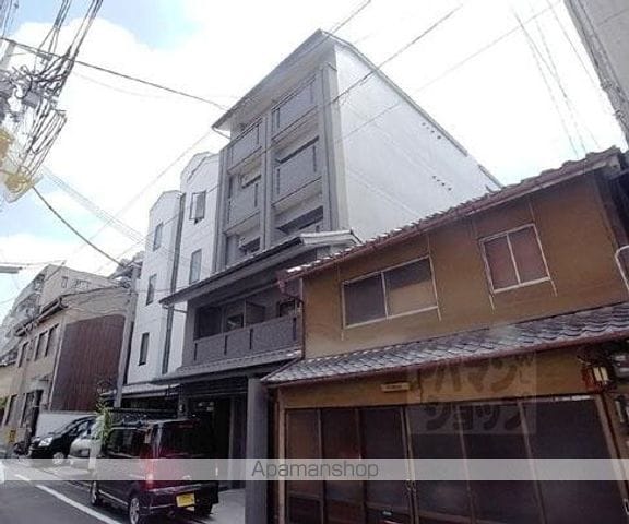 プレゼンス堀川の外観写真