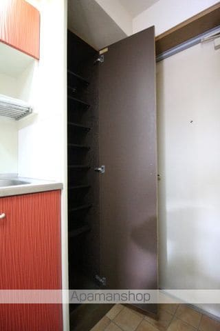 レディースキャステルの内装写真
