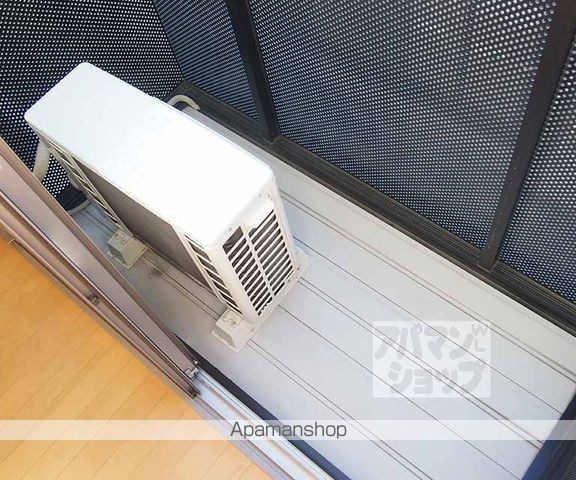 テンダー西浦の内装写真