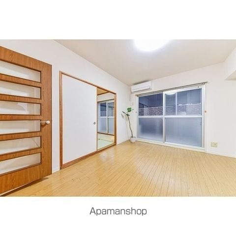 刈谷アルタイルの内装写真