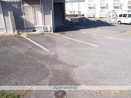 Ｄｏｕｘ’ｓ[1K/23.2m2]の駐車場