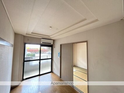 ガーデンスクエア[2DK/40.5m2]のリビング・居間