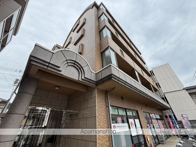 裕紀マンションの外観写真