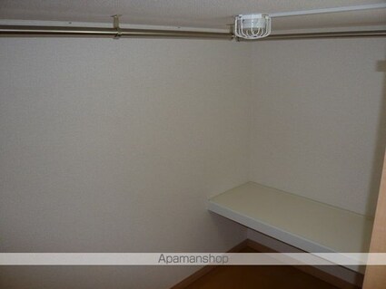 レオパレス福田町南[1K/20.81m2]の収納