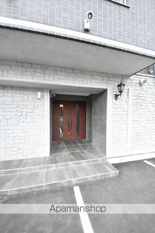 SUGAR RAYの玄関写真