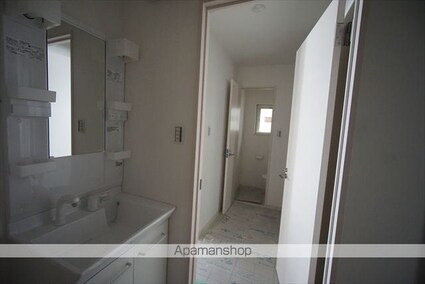 グランレーヴ千代田[1LDK/40.48m2]の洗面所