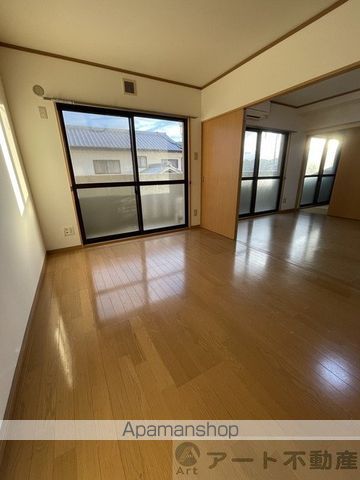 ユーミーEM野間の内装写真