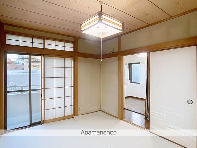 岡山電軌清輝橋線 清輝橋駅 徒歩12分 2階建 築41年の内装写真