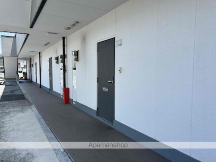 タイハイツ焼田[2LDK/52.29m2]のエントランス1