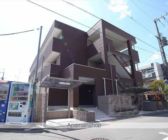アヴェニール深草の外観写真