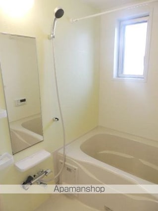 クレスト・ココ　Ａ[2LDK/56.68m2]のバス