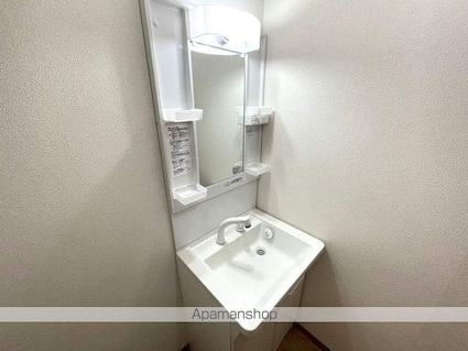 ロイヤルシティ参番館　若松町[2DK/45m2]の内装2