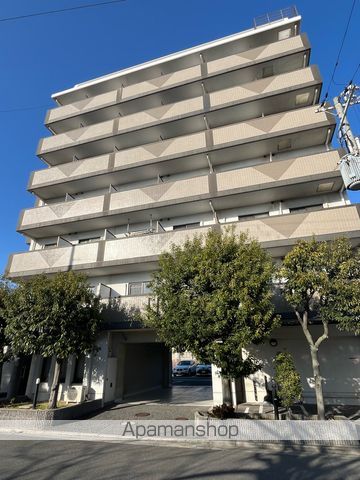 シュプレーム堺の外観写真