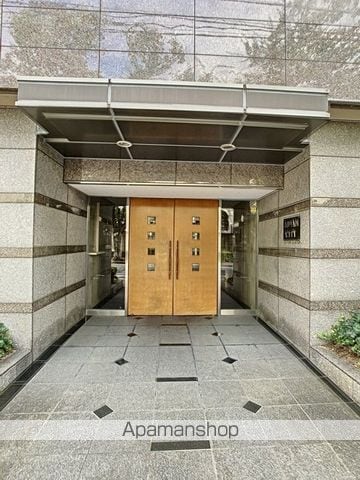 アドヴァンシティ岡山ステーションの玄関写真