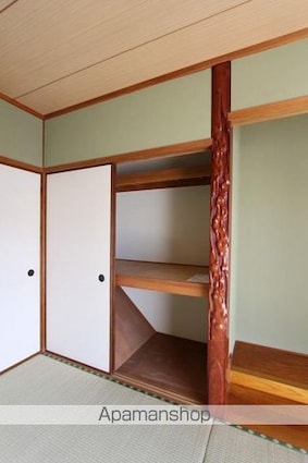 香川県高松市円座町[2LDK/74.52m2]の収納