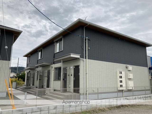 ラフィネ神辺 A棟の外観写真
