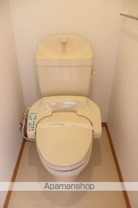 広島県府中市中須町[2LDK/65.64m2]のトイレ