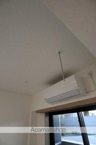 ルーブル武蔵中原参番館の内装写真