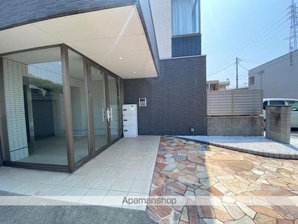 エスポワール　[1LDK/38.25m2]のエントランス