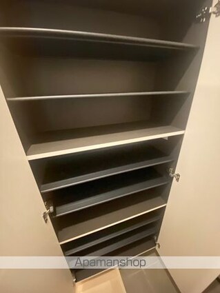 千葉県成田市西三里塚[1LDK/50.01m2]の内装1