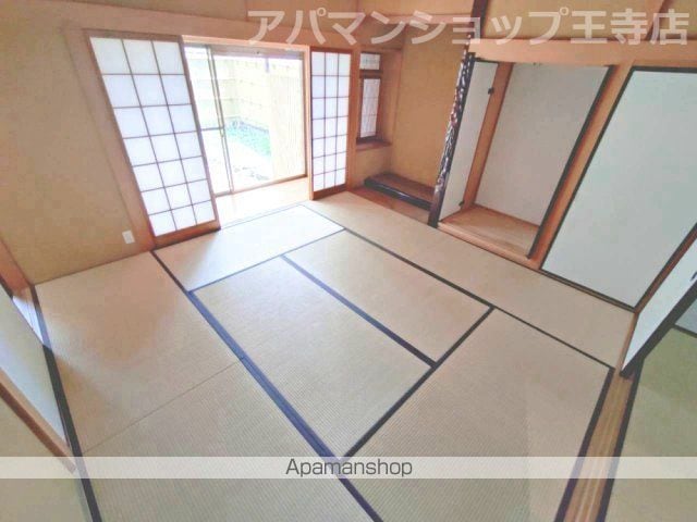 上牧町緑ヶ丘2丁目戸建の内装写真