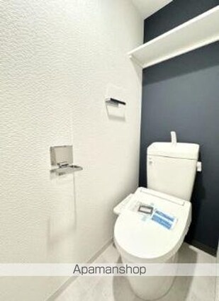 ＳーＲＥＳＩＤＥＮＣＥ中新町ａｖｅｌｉｓ[1K/28.39m2]のトイレ