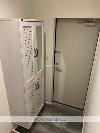 スリーズ霞町[1R/30.04m2]の玄関
